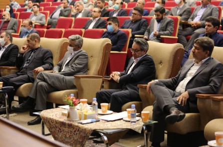 برای اولین بار در کشور/ آزمون و ارزیابی علمی آنلاین آتشنشانان پتروشیمی کارون انجام شد برای اولین بار در کشور/ آزمون و ارزیابی علمی آنلاین آتشنشانان پتروشیمی کارون انجام شد 