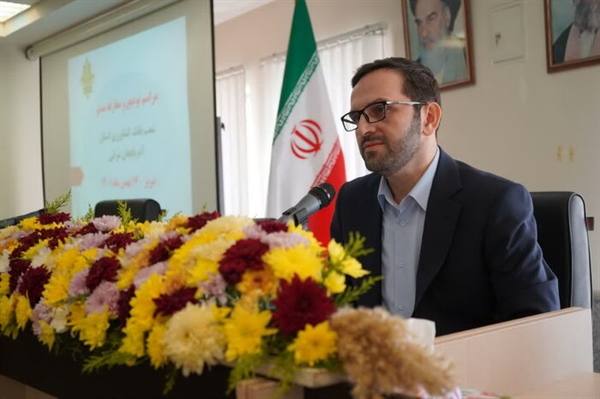 رئیس هیات مدیره بانک کشاورزی تاکید کرد: اهمیت پرداخت تسهیلات خُرد برای حمایت از کشاورزان و روستائیان رئیس هیات مدیره بانک کشاورزی تاکید کرد: اهمیت پرداخت تسهیلات خُرد برای حمایت از کشاورزان و روستائیان