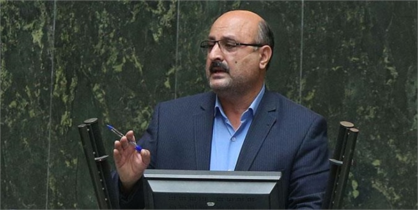 مدیرعامل پتروشیمی کارون در گفت و گو با اقتصادبروزطلایی : پتروشیمی کارون نماد بارز جلوگیری ازخام فروشی در نفت و پتروشیمی است /سال 1400جشن خودکفایی ایزوسیانات را در ایران می گیریم